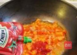 姬菇西红柿炒鸡蛋的做法图解8