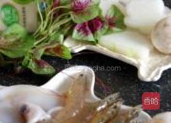 墨鱼大虾豆腐汤的做法图解1