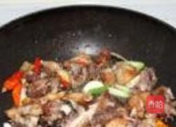 茶树菇干烧鸡肉的做法图解3