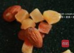 西米水晶粽的做法图解2