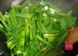 大蒜炒肉片的做法图解8