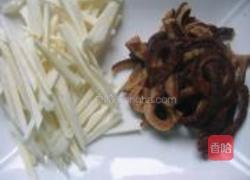 素炒黄鳝丝的做法图解3