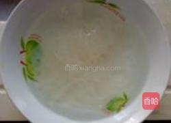 什锦粉丝包菜卷的做法图解1