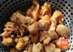 猪皮炖猪蹄的做法图解2