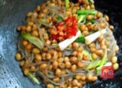 黄豆炒薯粉的做法图解9
