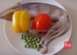 蚝油鱿鱼卷的做法图解1