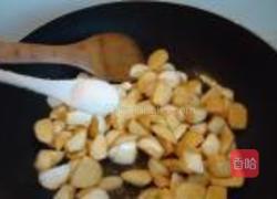 油闷茭白的做法图解5