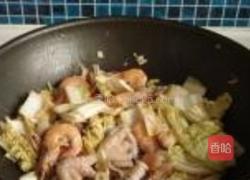 娃娃菜炒双鲜的做法图解8