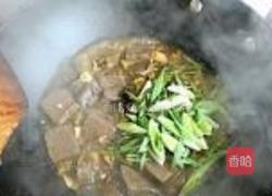 酸菜烧鸭血的做法图解12
