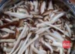 蒜蓉麻油焖茄子的做法图解7