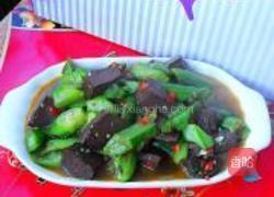 鸭血旺烧丝瓜的做法图解9