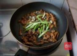 包菜肉丝的做法图解3