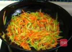 素炒双色萝卜丝的做法图解6