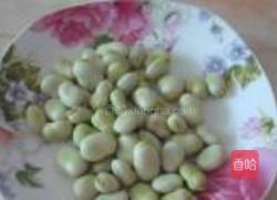 蚕豆烧猪尾的做法图解2