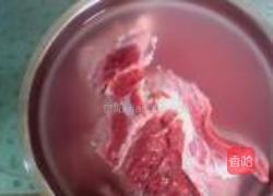 蚝油黑椒牛腩的做法图解1