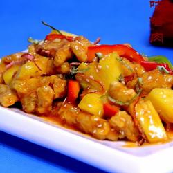 菠萝咕噜肉的做法[图]