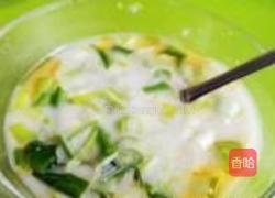 豆炒腊肥肠的做法图解2