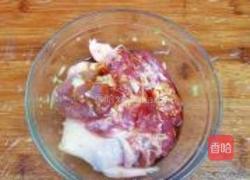 游春戏水烤鸭腿的做法图解4