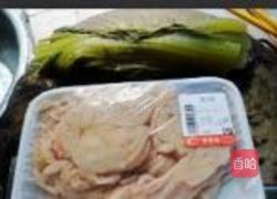 酸菜炒猪肠的做法图解1