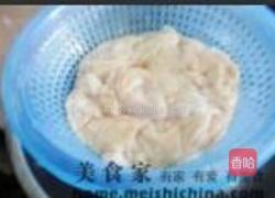 酸菜炒猪肠的做法图解5