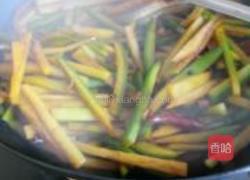 辣炒萝卜条的做法图解6