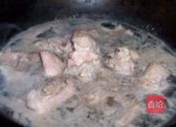 排骨焖土豆的做法图解3