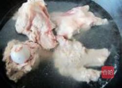 大骨汤面的做法图解2