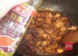 玫瑰花香红烧肉的做法图解17