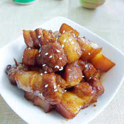 啤酒红烧肉的做法[图]