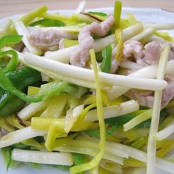 蒜黄肉丝的做法[图]
