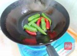 虎皮青椒炒肉皮的做法图解5