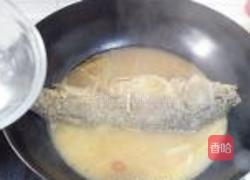 红烧鲤鱼的做法图解11