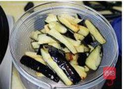 虾皮茄子煲的做法图解4