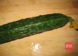 炝黄瓜的做法图解1