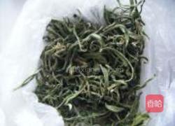 豆角丝五花肉的做法图解1