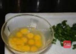 银鱼丝儿烘鹌鹑蛋的做法图解2