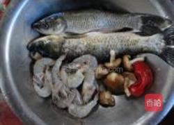 水煮鱼虾的做法图解1