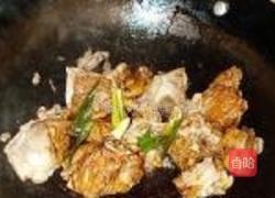 猪骨土豆的做法图解4