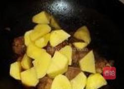 猪骨土豆的做法图解6