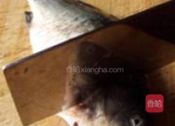 香辣烤鱼的做法图解2