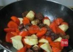 胡萝卜土豆炖牛腩的做法图解8