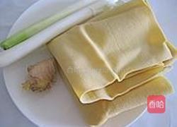 香卤豆皮拌豆苗的做法图解2