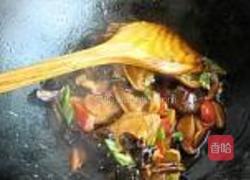 香菇焖鸡翅的做法图解16