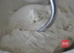 红糖核桃面包的做法图解2