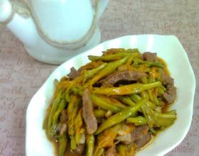 鲜黄花菜滑肉丝