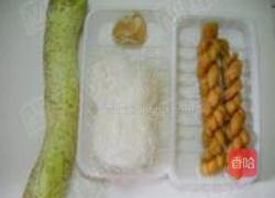 麻花丝瓜粉丝素汤的做法图解1