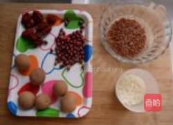 桂圆红枣红豆米糊的做法图解1