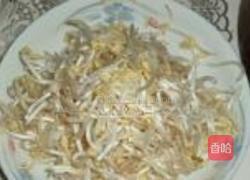 银芽青椒炒豆干的做法图解1