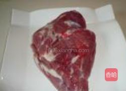 孜然羊肉的做法图解1