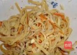 金针菇拌干豆腐丝的做法图解7